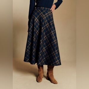 NWOT Sezane Orlane Midi Skirt, Size 8